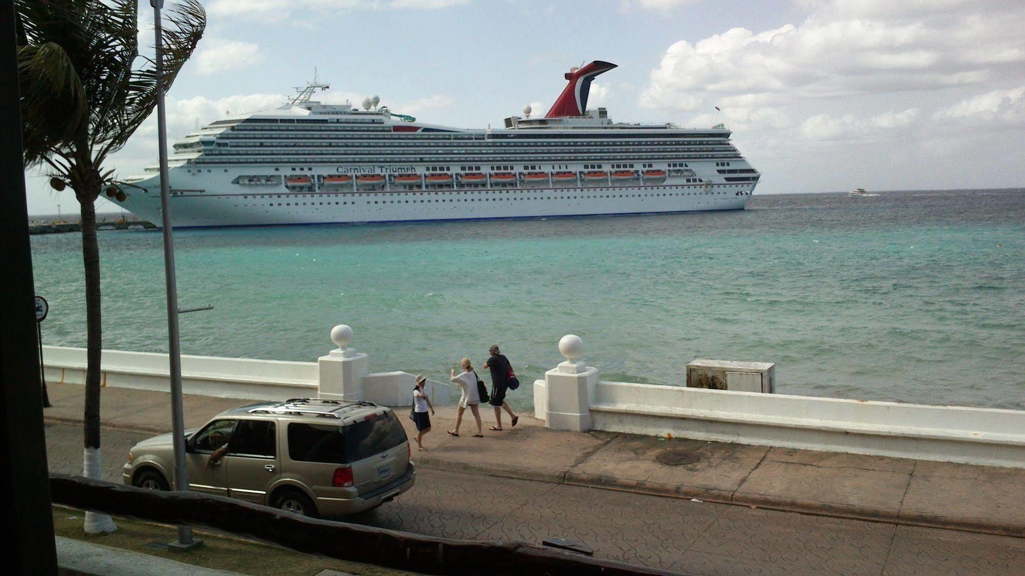Safari Inn Cozumel Buitenkant foto